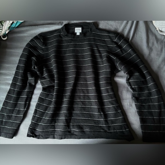Armani Collezioni Men’s Black and White Striped Sweater - Picture 6 of 6